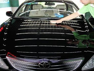 車漆到底如何保養(yǎng) 看似保護車原來最傷車